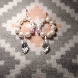 Diamond Bella Handcrafted Fashion earrings.